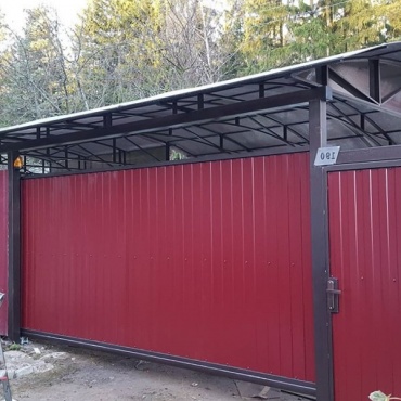 Alutech ворота откатные с калиткой 2500x2500
